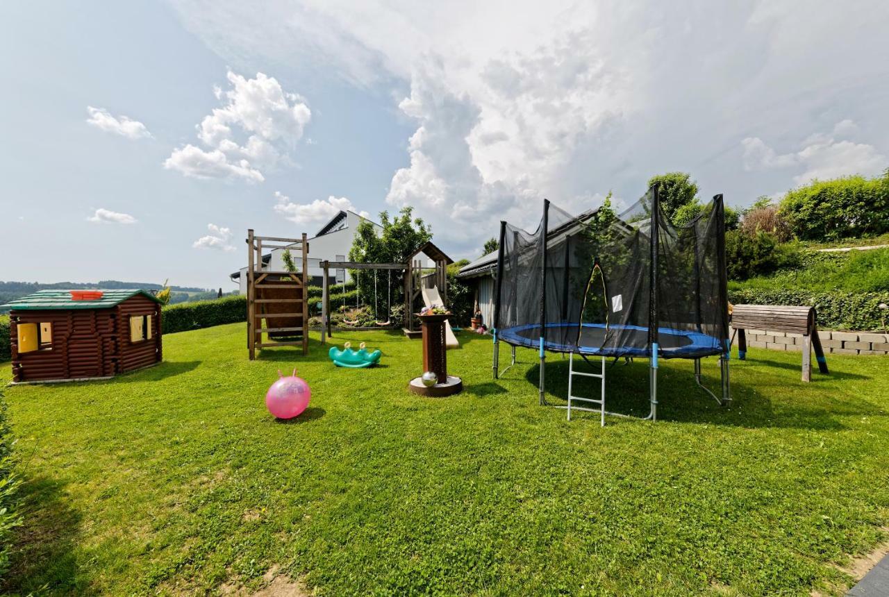 Ferienwohnung Fernblick Neukirchen vorm Wald Kültér fotó